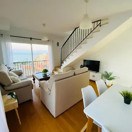 Casa Julia 2 El Castillo By Casa Del Sol * פואנגירולה